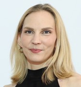 Astrid Petz