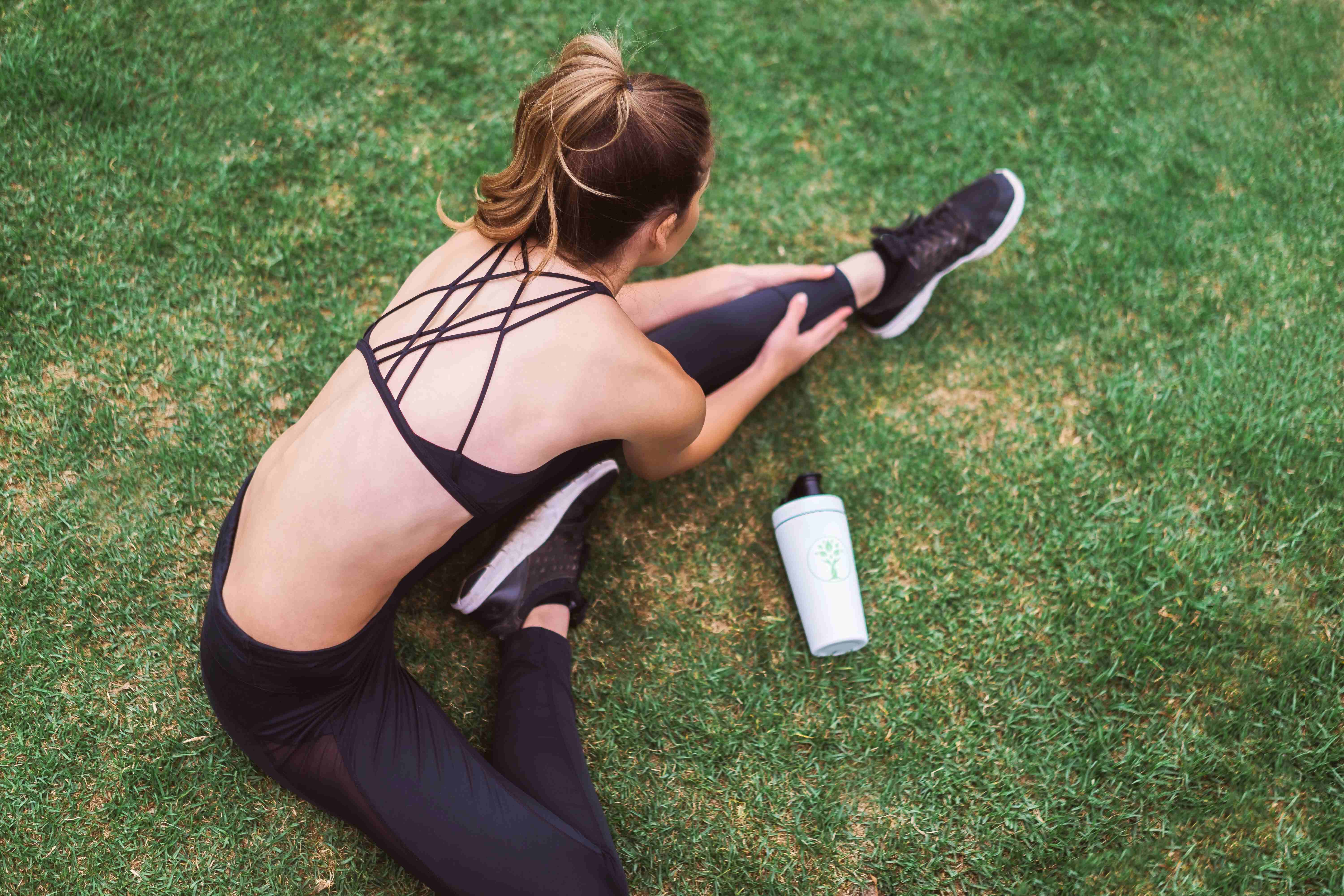 A multi-purpose transportable exercise device for training of balance, strength and flexibility